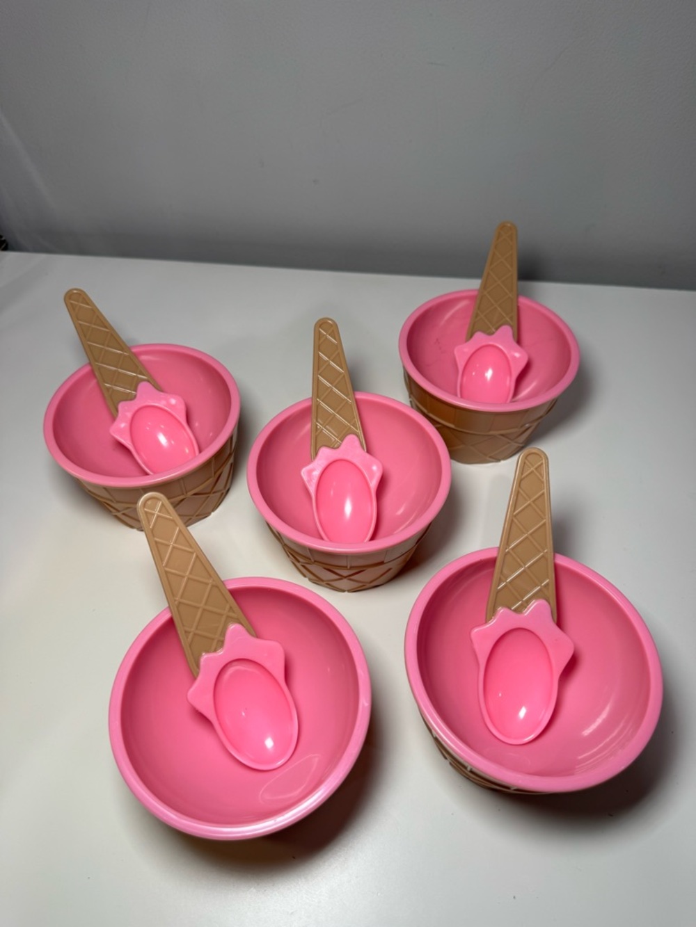 ice cream bowls